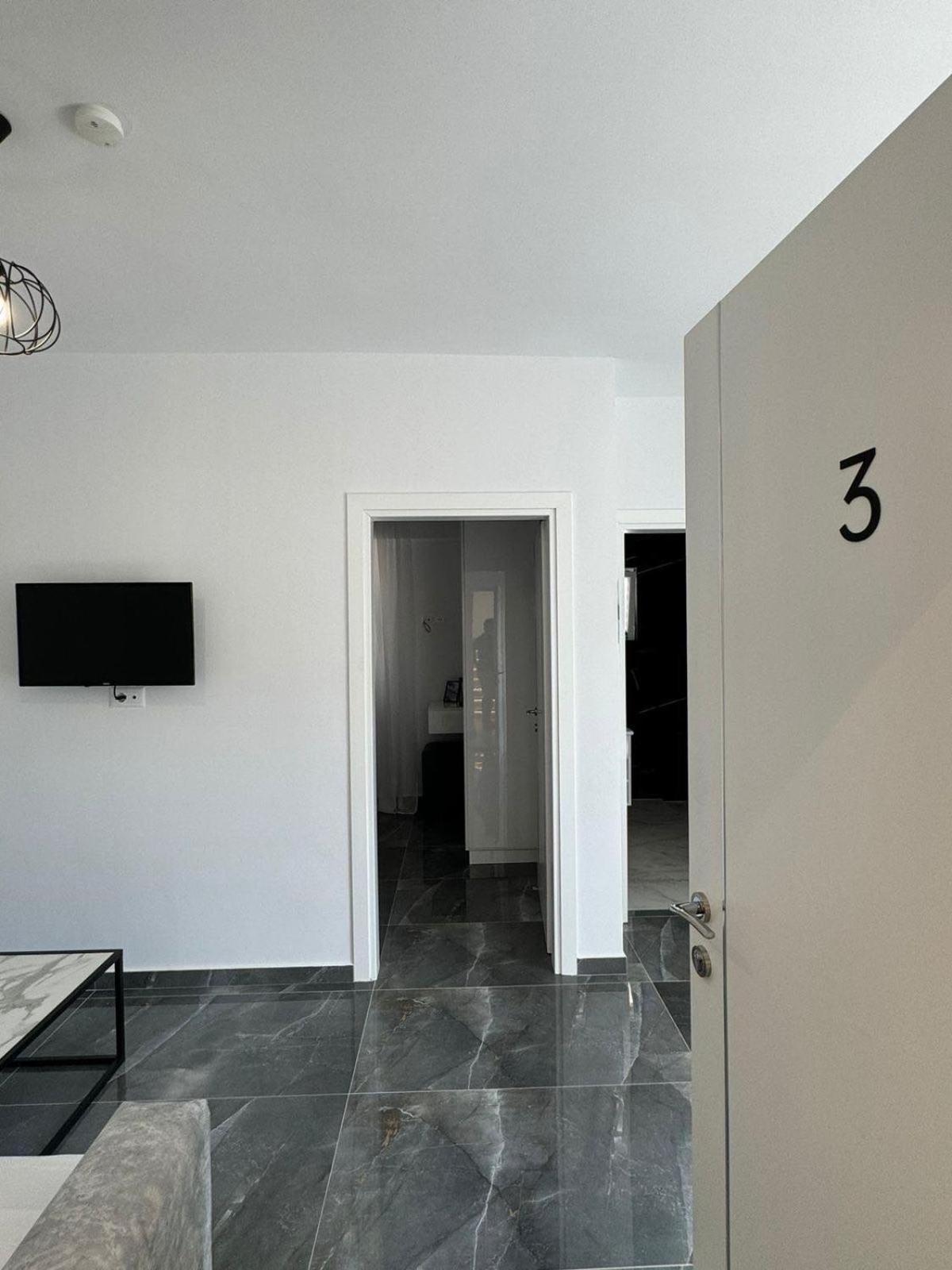 Noya Suites Sr Sarandë Exterior foto